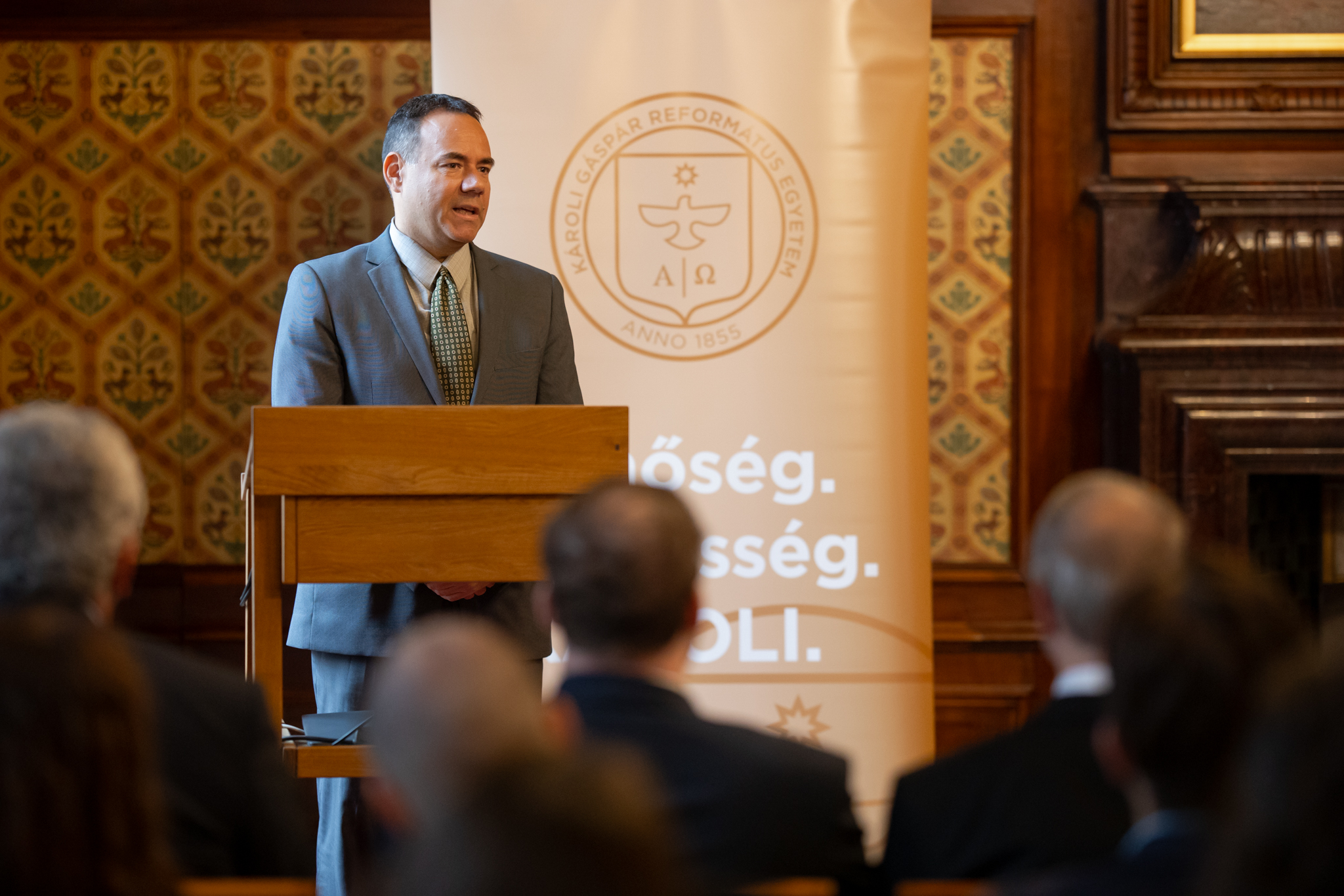 Nemzeti Felsőoktatási Ösztöndíj oklevélátadó ünnepség – fotók