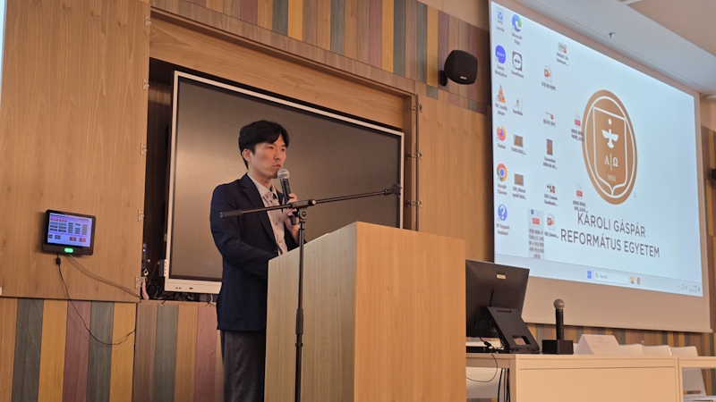 KRE Koreai Tanszékének konferenciájára - fotók